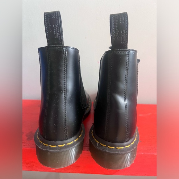 EUC Comme des Garçons Dr Martens Chelsea boots black - Picture 8 of 15